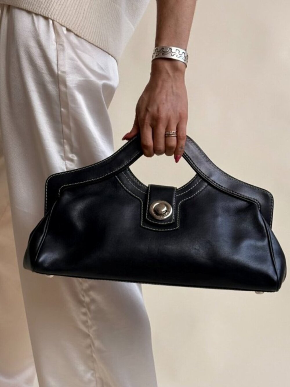 Marc Jacobs Black Leather Top Handle Clutch - Excellect pre loved condition